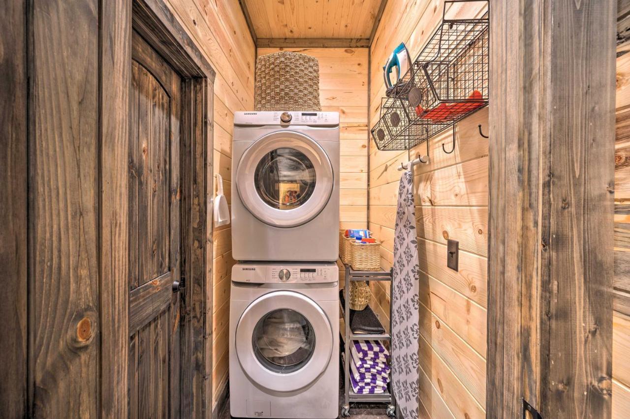Luxury Cabin In The Woods With Hot Tub And Yard Games! Broken Bow Zewnętrze zdjęcie